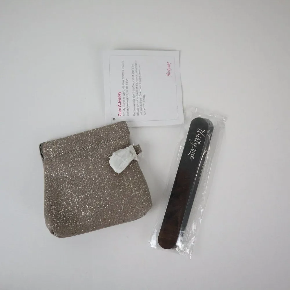 Thirty-One Raindrop Chevron Cosmetic Bag NWT - Picture 2 of 11